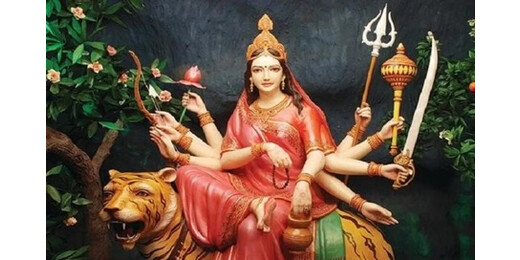 नवरात्रि के पांचवे दिन करें मां स्कंदमाता की पूजा, पाएं ज्ञान और शक्ति का आशीर्वाद